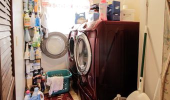 7 Mapleton Dr, Bedford, IN 47421