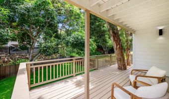 223 Lanipo Dr, Kailua, HI 96734