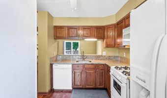 44052 ABERDEEN Ter, Ashburn, VA 20147