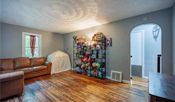 892 Hayden Ave, Akron, OH 44320