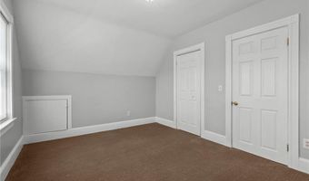 9 Gardner Ave, Cranston, RI 02910