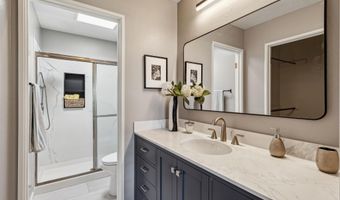 1026 Trellis Ln, Alameda, CA 94502