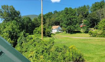 30 River Rd, Arlington, VT 05250