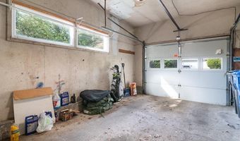 64 Amherst Rd, Cranston, RI 02920
