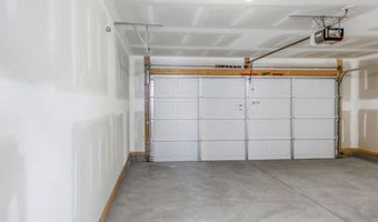 6042 Willutuck Dr, Boiling Springs, SC 29316