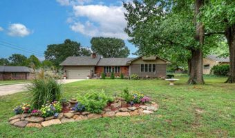 3050 Gaineswood Ave, Baxter Springs, KS 66713