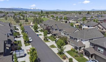 3523 NE Crystal Springs Dr, Bend, OR 97701