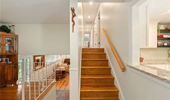 505 Cedar Ave, East Greenwich, RI 02818