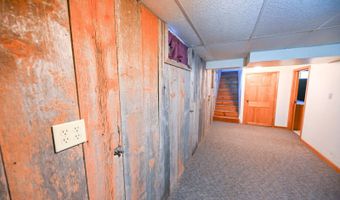 720 10th St, Beaver City, NE 68926