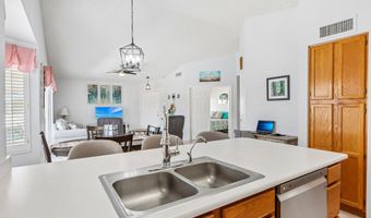 1950 E WINGED FOOT Dr, Chandler, AZ 85249