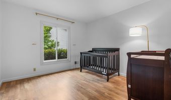 1811 Hobkirk Ct, Camden, SC 29020