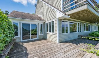 93 Harris Meadow Ln, Barnstable, MA 02630