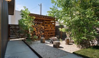 518 E Cottonwood St, Bozeman, MT 59715
