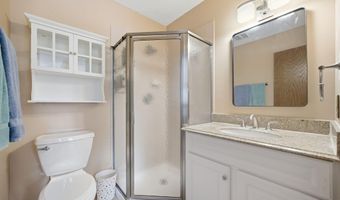12568 Everest Ct E, Apple Valley, MN 55124