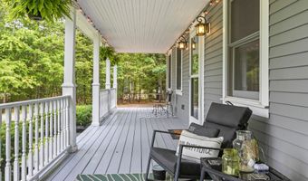 15 S Ridge Dr, Standish, ME 04084