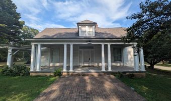 602 Avenue 2 NE, Atkins, AR 72823