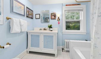 561 Middlesex Rd, Darien, CT 06820