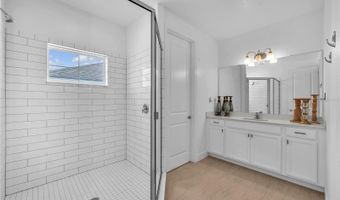 5305 WISHING ARCH Dr, Apollo Beach, FL 33572