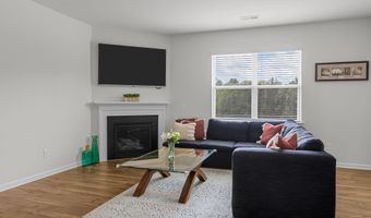 7007 Manse Ct, Boiling Springs, SC 29316