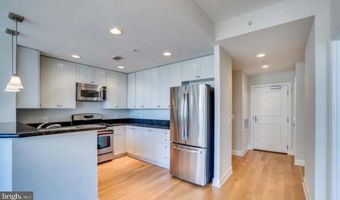 3650 S GLEBE Rd 244, Arlington, VA 22202