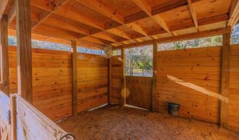 560 N LAKE PLEASANT Rd, Apopka, FL 32712