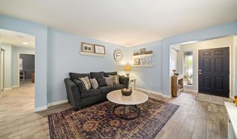 1064 Eliot St, Oceanside, CA 92057