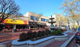 4600 S FOUR MILE RUN Dr 207, Arlington, VA 22204