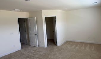 48 Hyacinth Ln, Angier, NC 27501