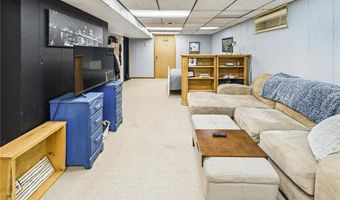 3851 Division St W, Backus, MN 56435