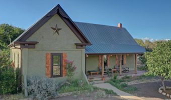 405 W Avenue E, Alpine, TX 79830
