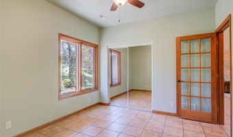 208 Augusta Village Pl, Augusta, MO 63332