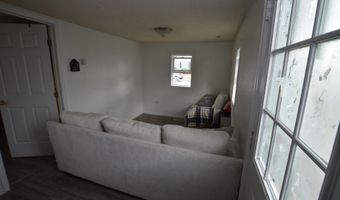 819 W 9TH St, Cheyenne, WY 82001