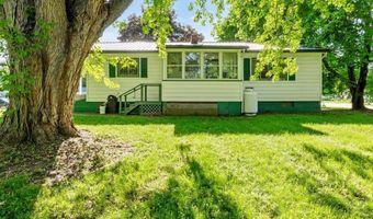 270 Winters Ln, Alburgh, VT 05440