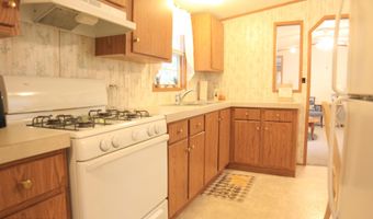 100 Cypress Ln, Barnegat, NJ 08005