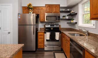 249 OVERLEAF Dr, Arnold, MD 21012