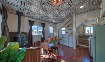 52 Road 8UC, Clark, WY 82435