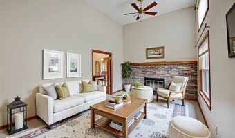 8459 Seattle Slew Ln, Indianapolis, IN 46217