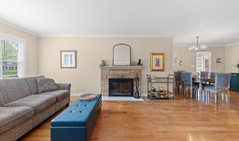 1319 Glamorgan St, Alliance, OH 44601