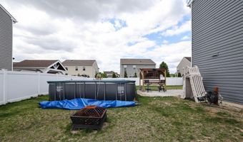 9 LOOKOUT Ave, Barnegat, NJ 08005