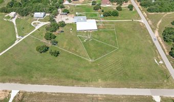 125 Rolling Bend Rd, Alvord, TX 76225