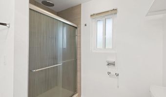 1958 Lejos Dr, Escondido, CA 92025
