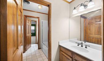 1150 Norris Crossing Rd, Bells, TN 38006