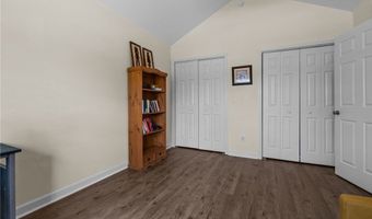 110 Lightwater Dr, Aberdeen, NC 28315