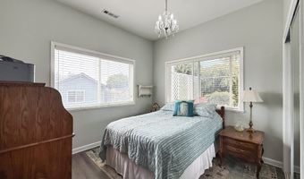 914 EASY St, Brookings, OR 97415