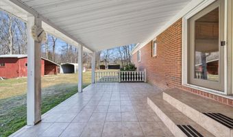 212 W W Ln, Asbury, WV 24916