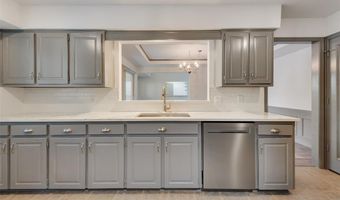 17079 Upper Bay Rd, Addison, TX 75001