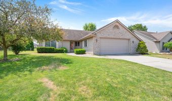 1107 Ashwood Dr, Auburn, IN 46706