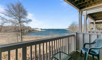 157 Harrison Ave 15, Newport, RI 02840