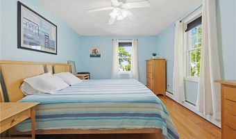 9 Doran Ave, Bristol, RI 02809