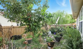 631 Deer Trail Dr, Indianapolis, IN 46217